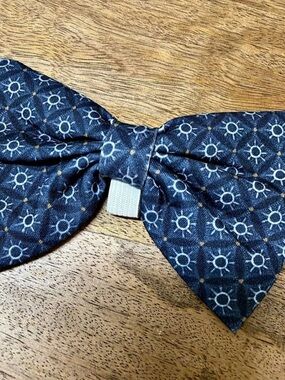 Griffy & Drake Dog Bow Tie Blue & White